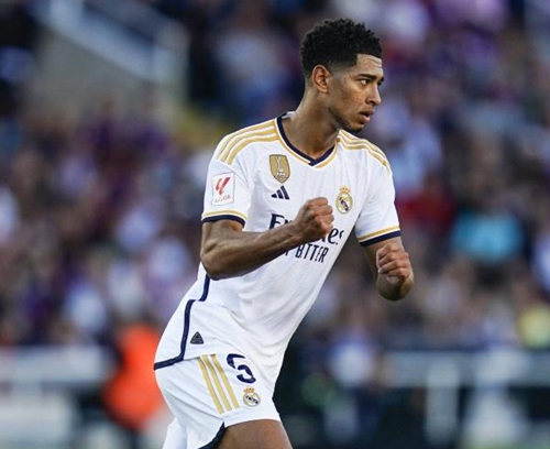 球星生日夜梅开二度，收获双喜