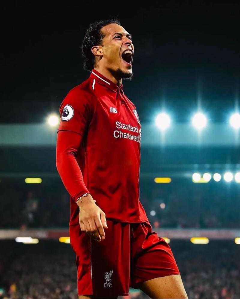 2025 赛季：德州游骑兵队王牌德格罗姆在康复后出赛，球速在 9 月份依然维持在 99 哩