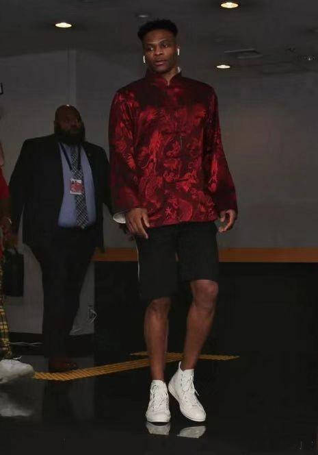 沙拉维：现在谈意甲冠军为时过早，还没有哪支球队能统治联赛