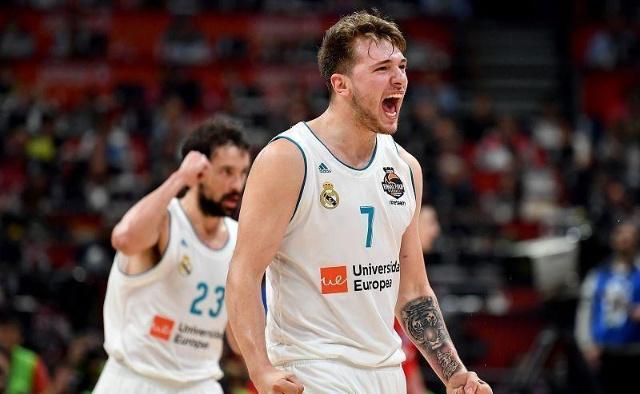 MLB官方悼念传奇名将逝世