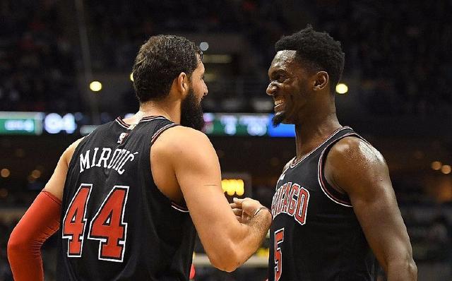 官方：前柏林联主帅费希尔执教美因茨，双方签约到2028年