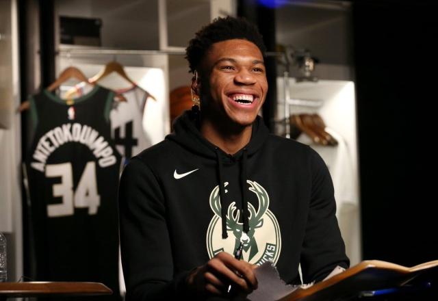 美博主晒快船训练原声：卢指导表示“去XX的保罗”