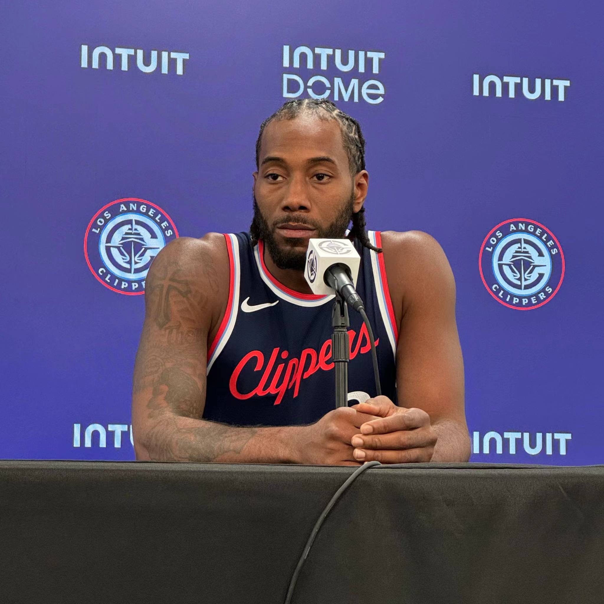 鲁梅尼格：在拜仁皇马曼城这种顶级球队，教练须每周都带队表现好